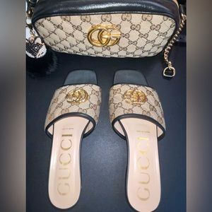 GUCCI AUTHENTIC GG MATELASSE CANVAS SLIDE SANDALS FOR SALE $600 /OBO (bag NI)
